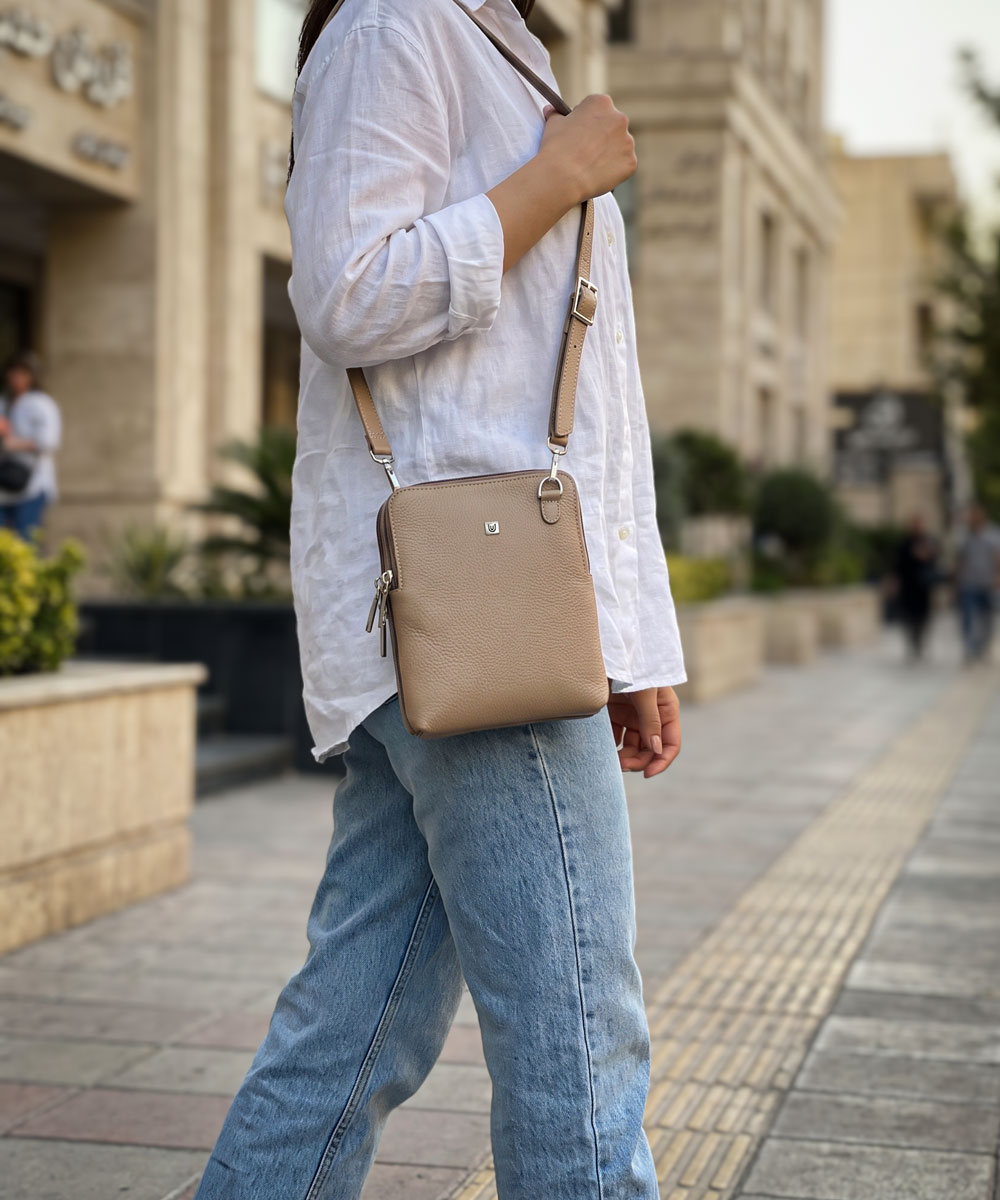 کیف کراس بادی چرم زنانه مدل 4400053